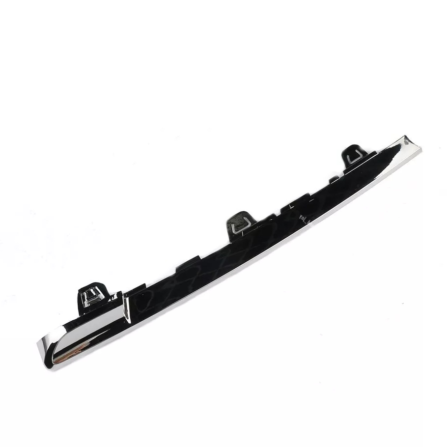 მოლდინგი წინა ბამპერის მარჯვენა - BMW 7 S F02 2012-2015