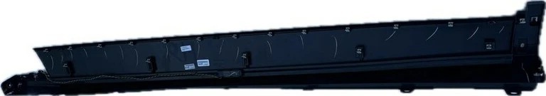 კარნიზი მარჯვენა - FORD MUSTANG MACH-E 2022-